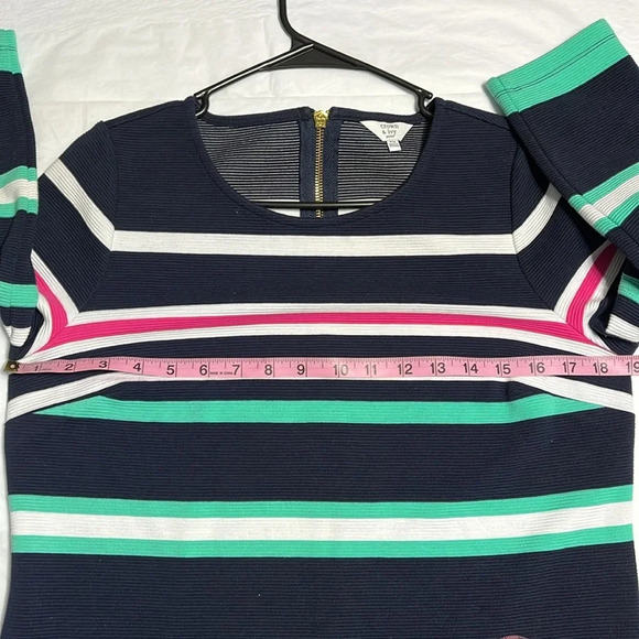 Crown & Ivy size medium petite dress. - Picture 6 of 7